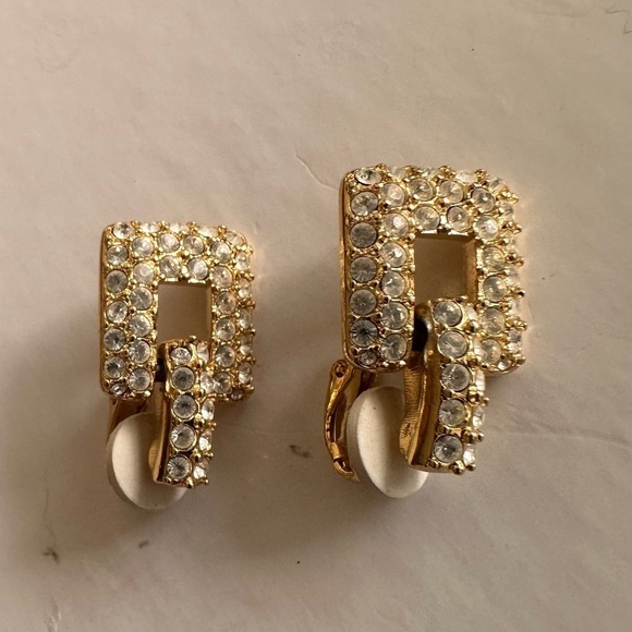 Swarovski Swan Couture Pave Crystal Gold Art Deco Drop Dangle Clip On Earrings - Picture 7 of 16